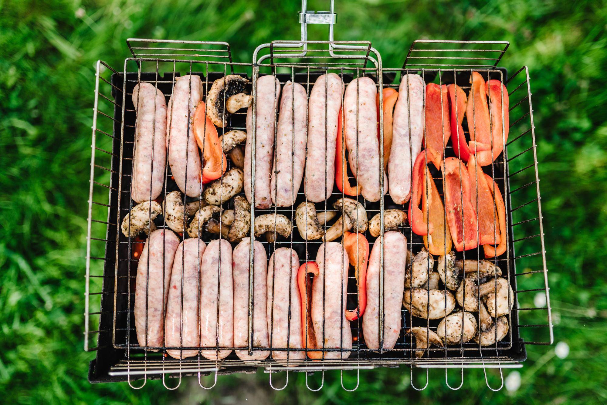 Mini kiełbaski z zająca 1 kg które warto mieć w domowej spiżarni